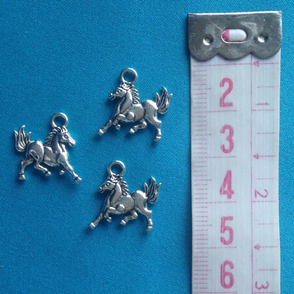 bedeltje-paard-paardje-tibetaans-zilver