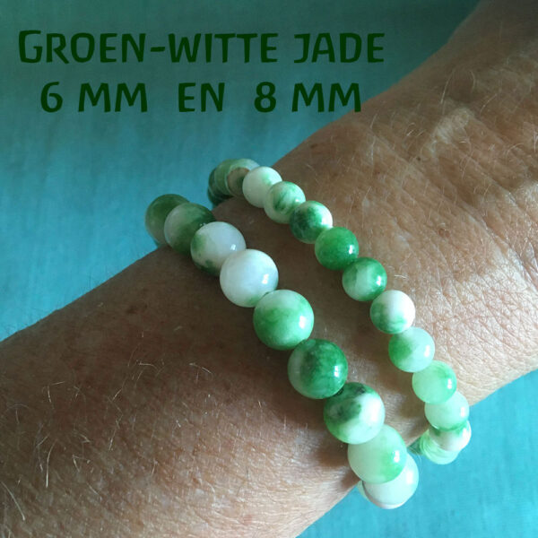Edelsteen-GroenWitte-Jade-8mm-armbandje-edelsteenkralen-