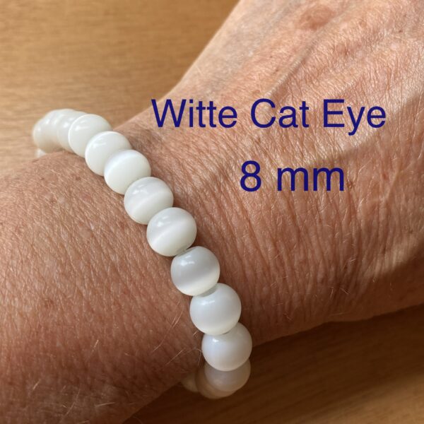 Edelsteen-wittecateye- cat eye- armbandje edelstenen