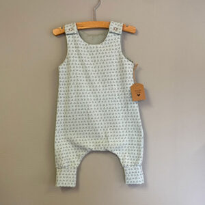 Baggy-Jumpsuit-mint-baby-kraamcadeuatje-babyshower-geboorte-