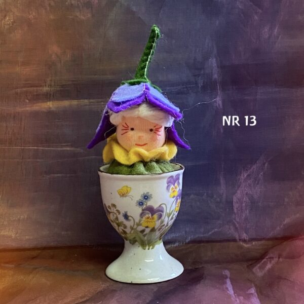 Eierpopje-13-viooltje-pasen-lentetafel-
